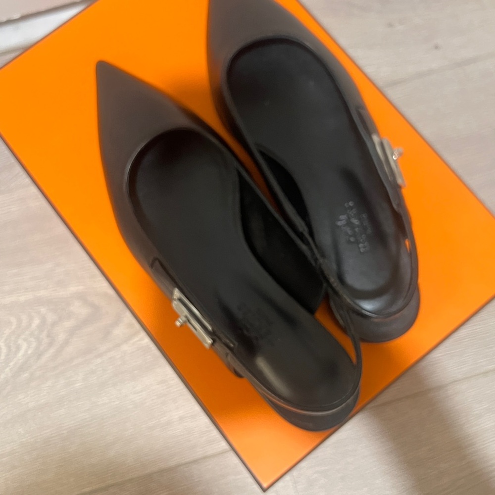 Hermes Black Lovlie Slingbsck Leather Slingback Flats - Picture 9 of 10